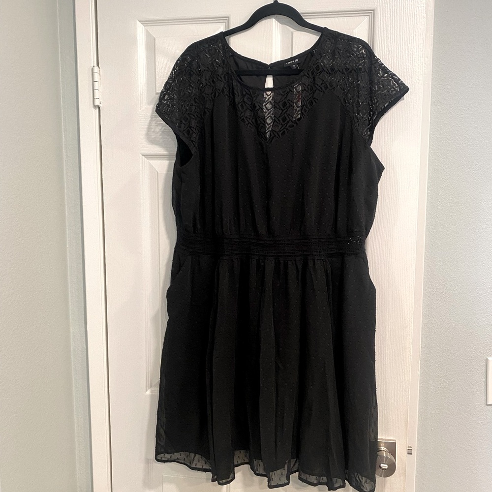 Torrid Crochet Laced Skater dress 2X (18-20)